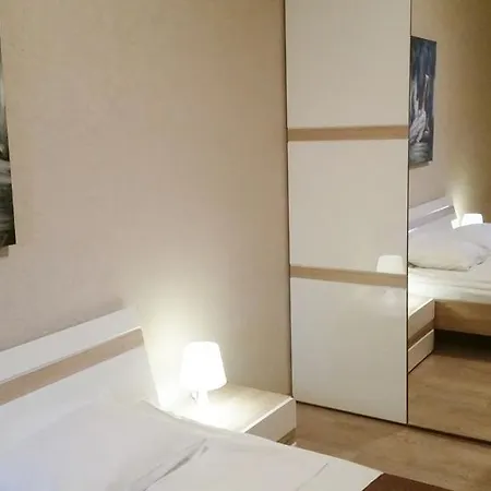 Amara Apartment