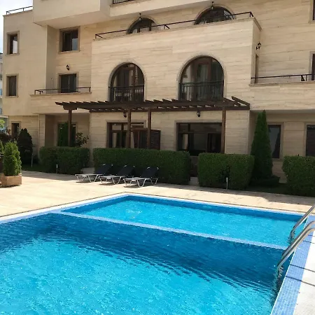 Apartment Amara *
