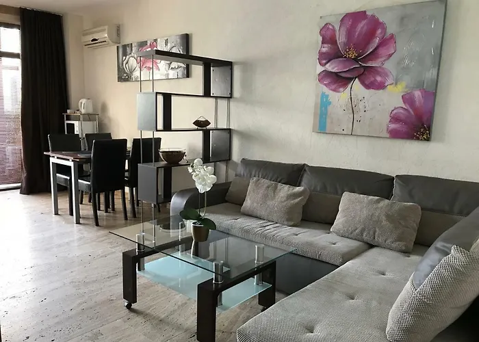 Amara * Σάνι Μπιτς